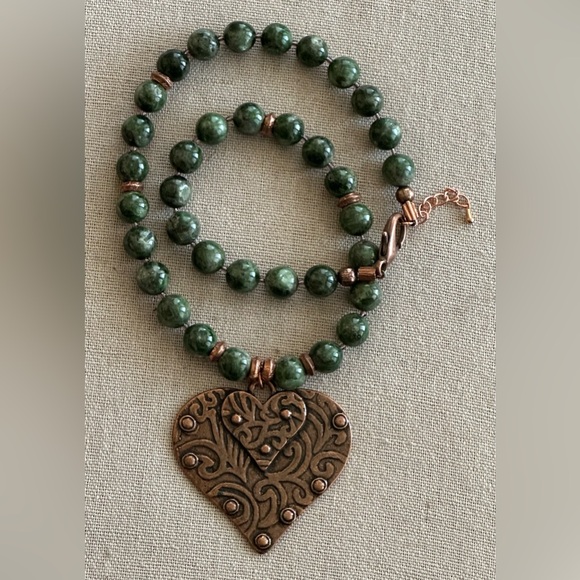 22 inch Chrome Diopside bead Necklace NWOT - Picture 5 of 14